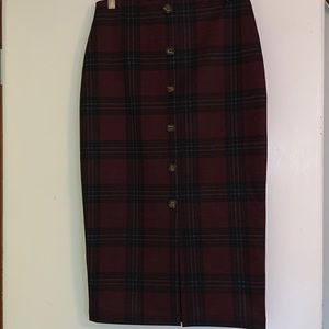 Burgundy plaid stretch pencil skirt NWOT